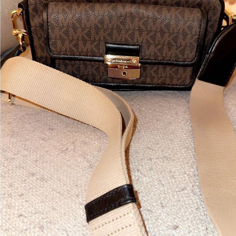 Michael Kors Brown Crossbody Bag